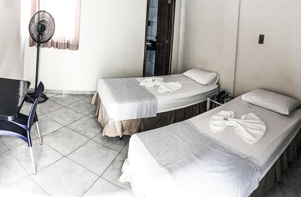 Pousada J. Lima Utinga Bagian luar foto